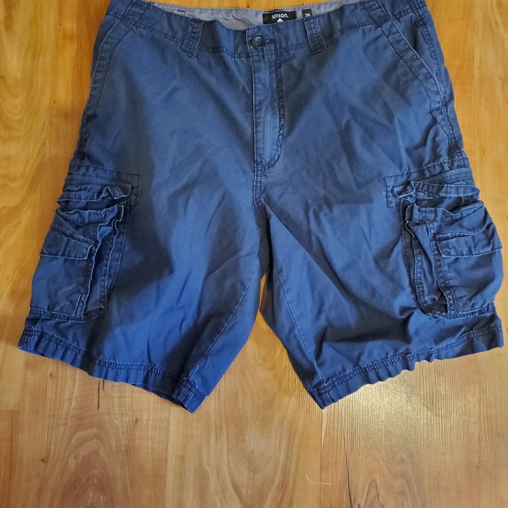Men's Union cargo shorts